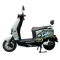 moto electrica deportiva verde