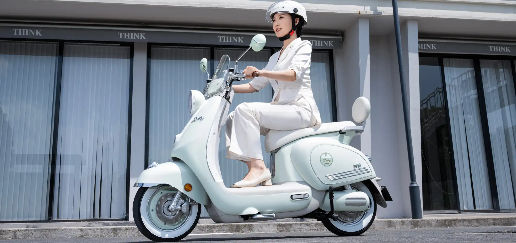 taigl moto electrica vintage urbano